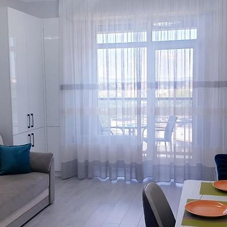 Oasis Premium Class 1Bd Apartment With Living Room Kišiněv Exteriér fotografie